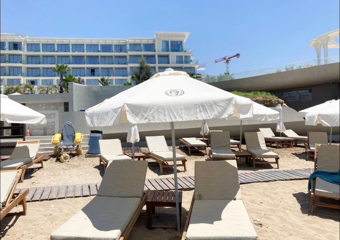 Sun Julz Apartments On The Beach Paphos Exterior photo